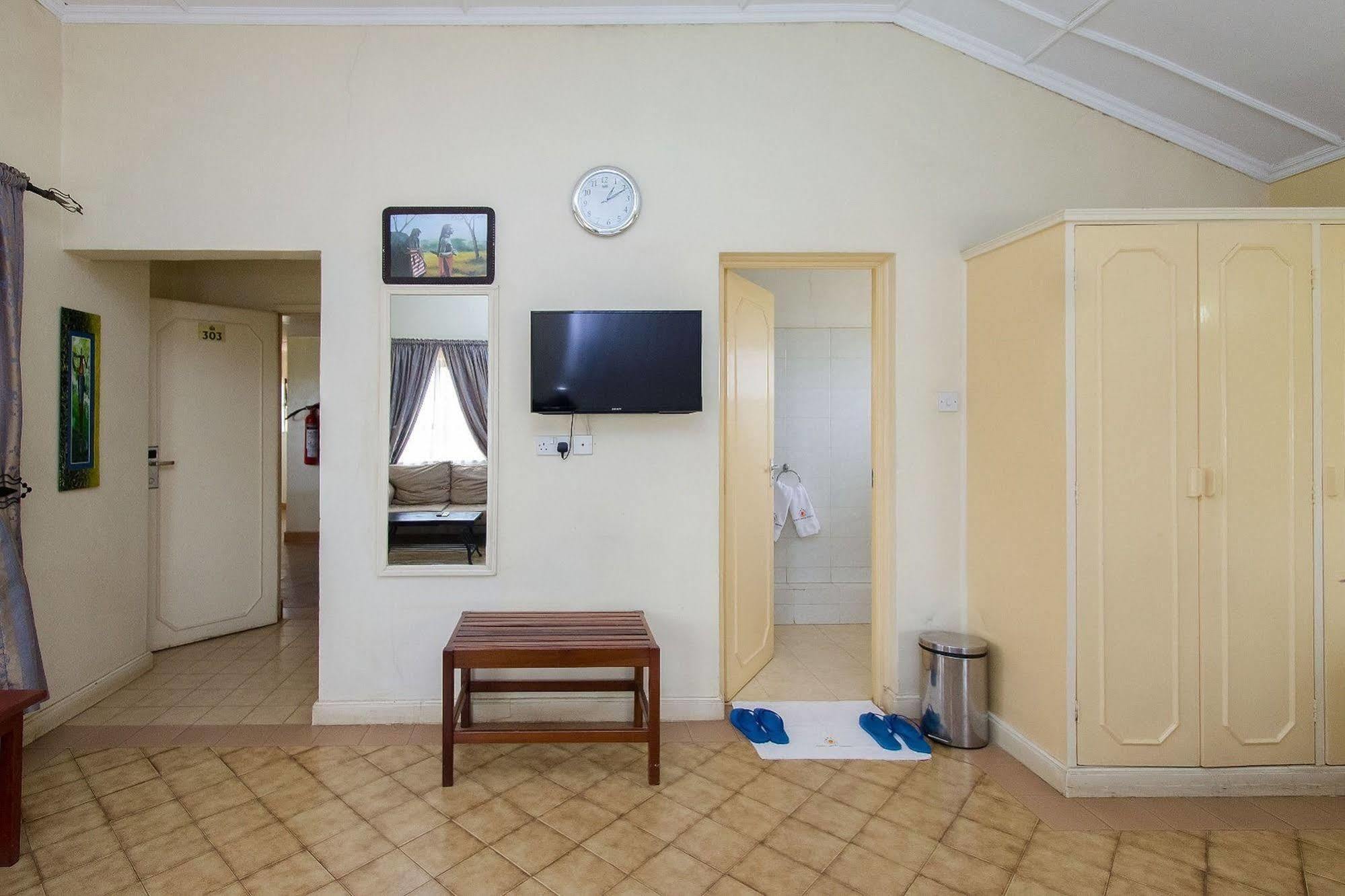 Jumuia Hotel Кісуму Екстер'єр фото